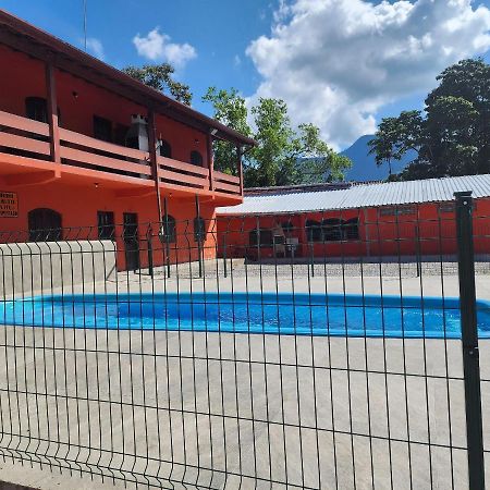 0001.09 - Maranduba - Chale Terreo - 1 Dormitorio - 6 Pessoas - 2 Quadras Do Mar - Piscina - Wi-Fi 乌巴图巴 外观 照片