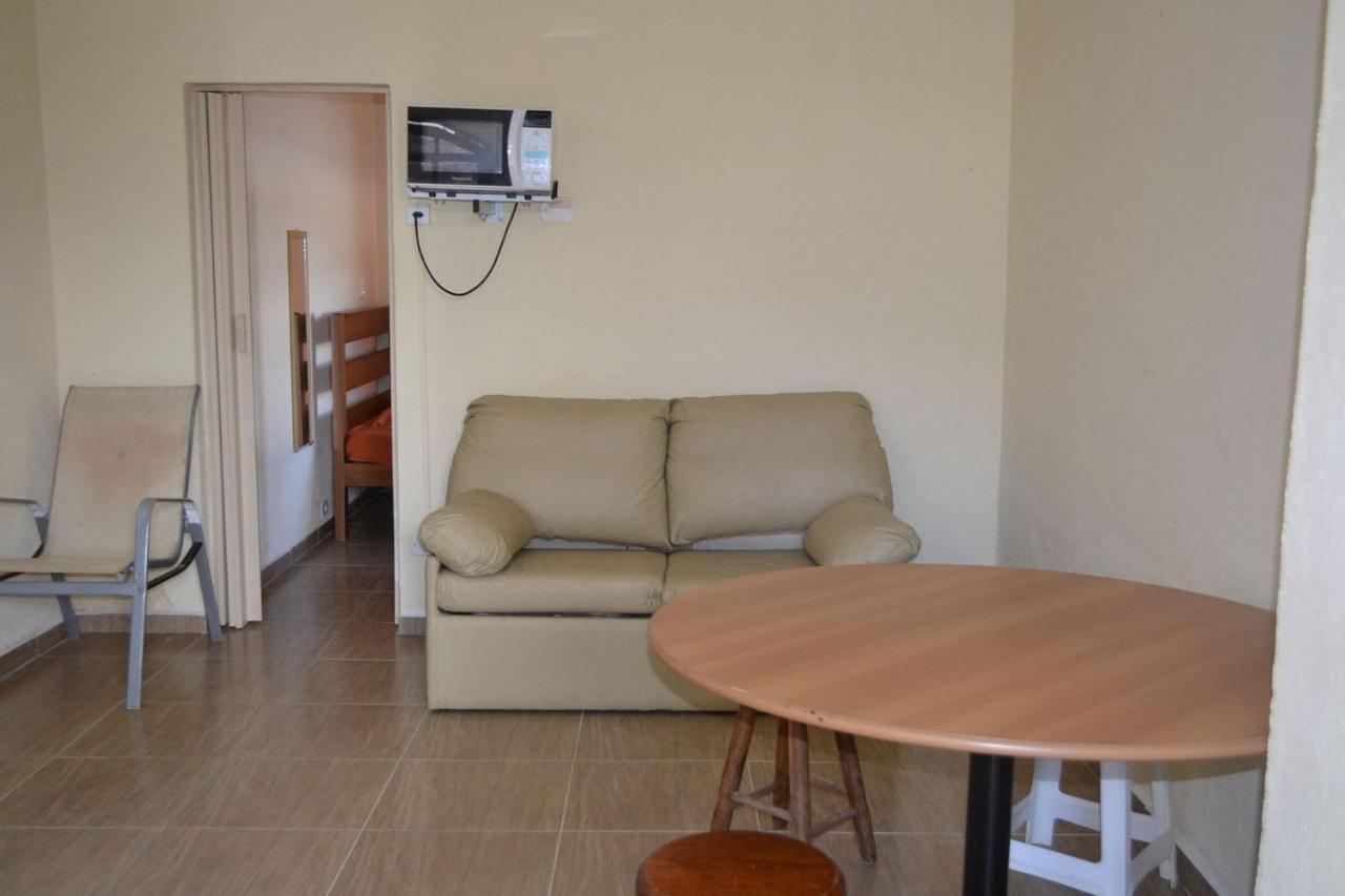 0001.09 - Maranduba - Chale Terreo - 1 Dormitorio - 6 Pessoas - 2 Quadras Do Mar - Piscina - Wi-Fi 乌巴图巴 外观 照片